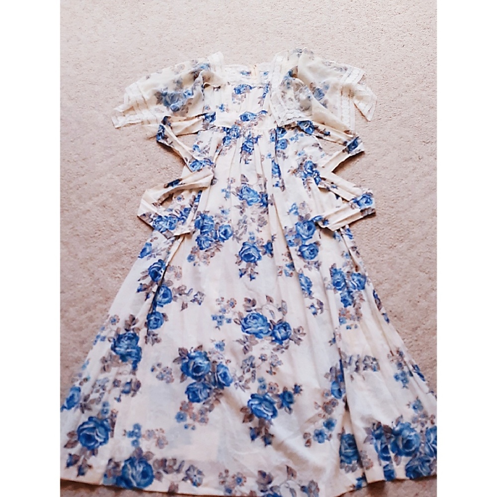 Gunne Sax style bright flutter prairie dress